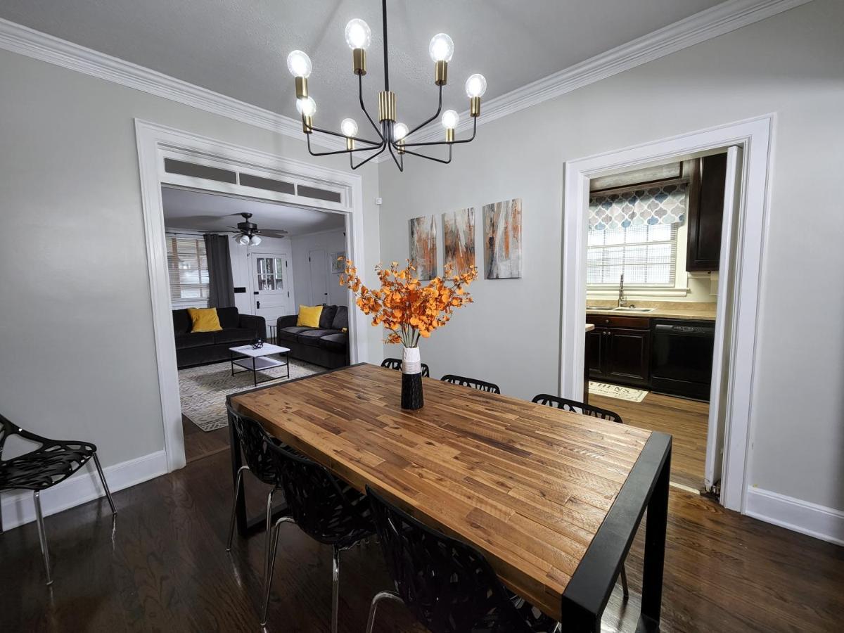 Spacious Centrally Located 3 Bed 2 Bath - Sleeps 8 モンゴメリー エクステリア 写真