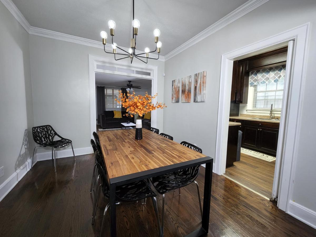 Spacious Centrally Located 3 Bed 2 Bath - Sleeps 8 モンゴメリー エクステリア 写真