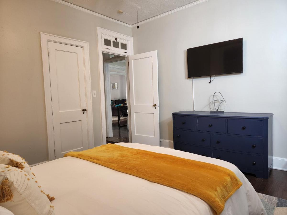 Spacious Centrally Located 3 Bed 2 Bath - Sleeps 8 モンゴメリー エクステリア 写真