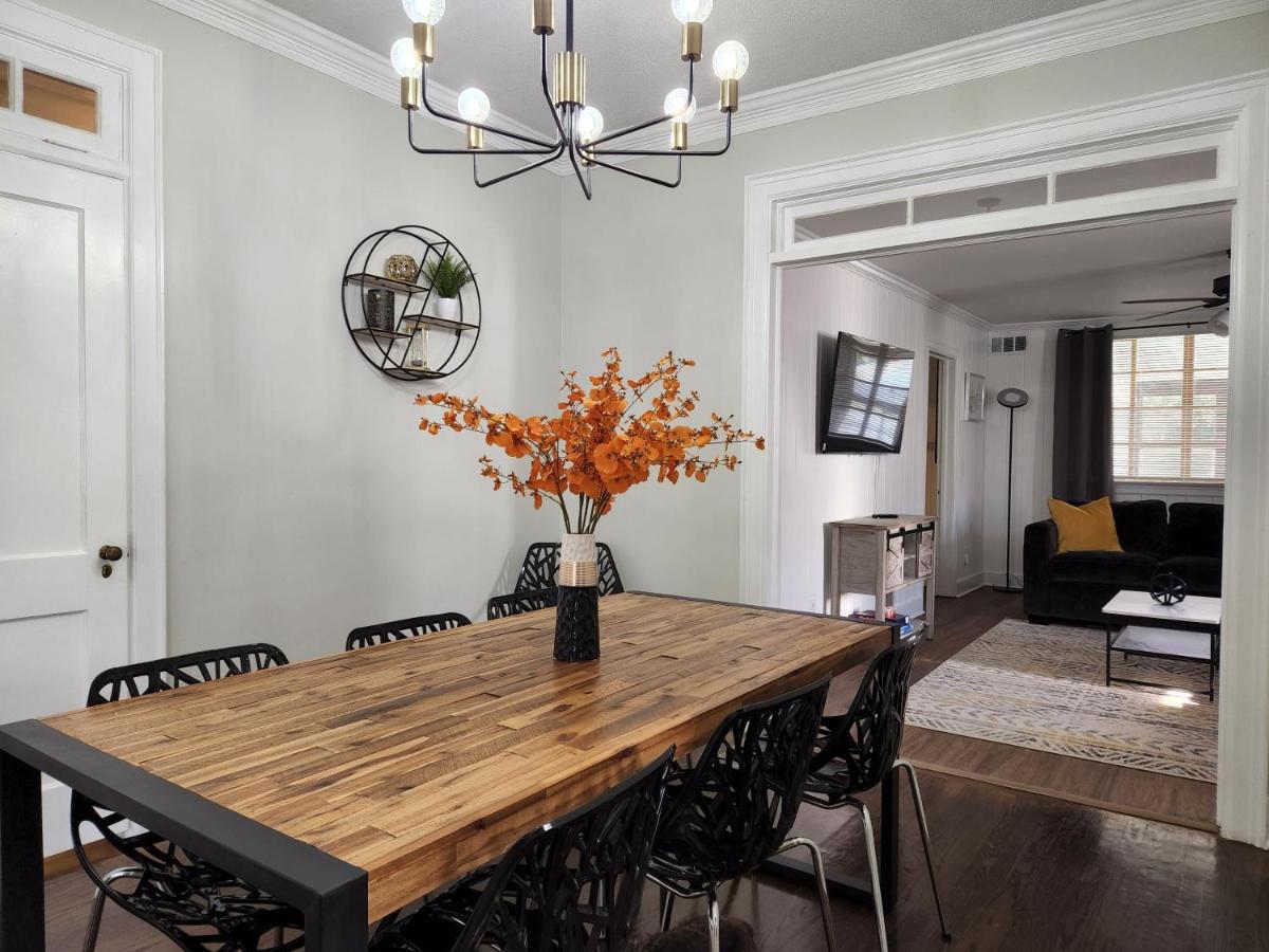 Spacious Centrally Located 3 Bed 2 Bath - Sleeps 8 モンゴメリー エクステリア 写真